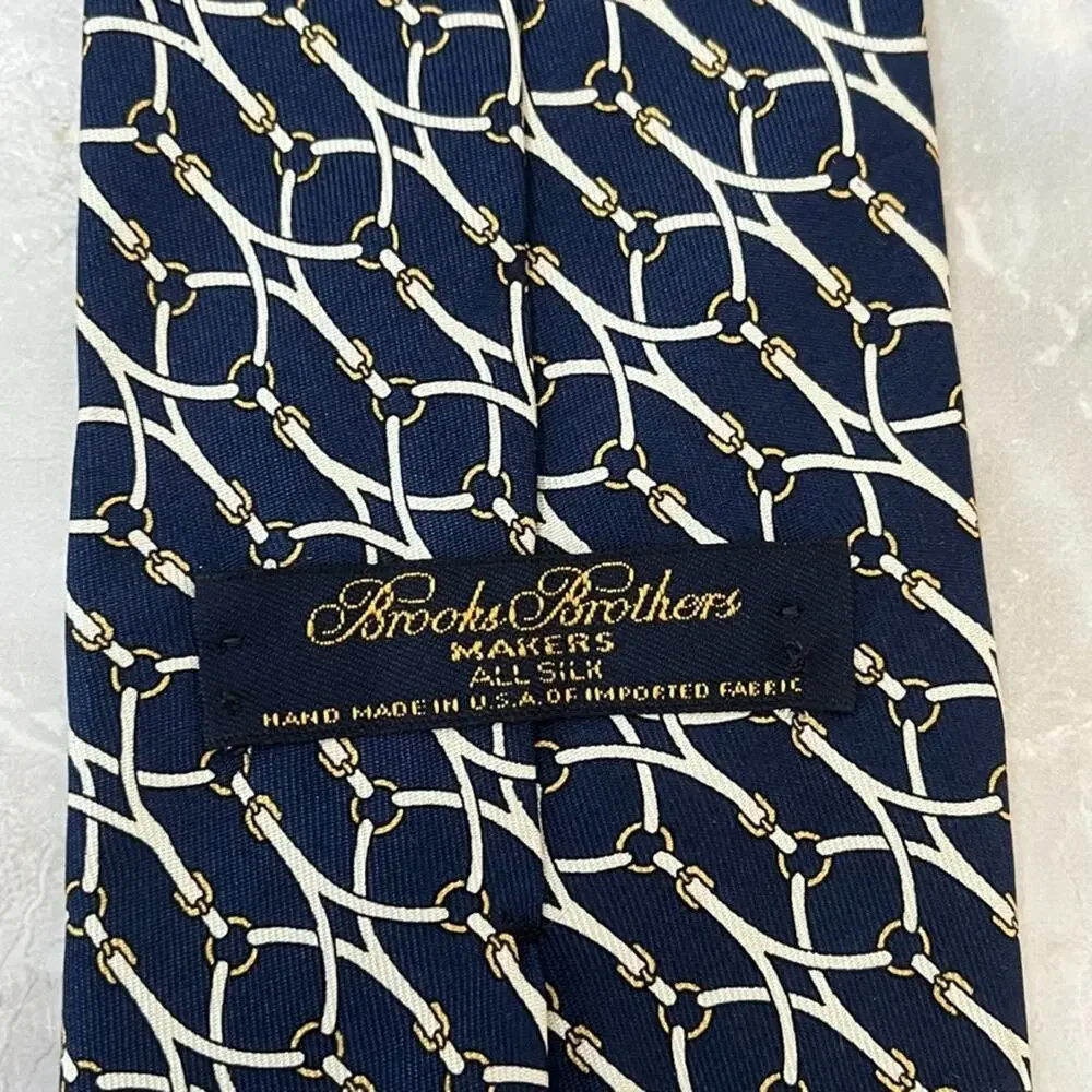 Brooks Brothers Makers Men's All Silk Tie Blue With White Belts Gold Buckles - Picture 6 of 10